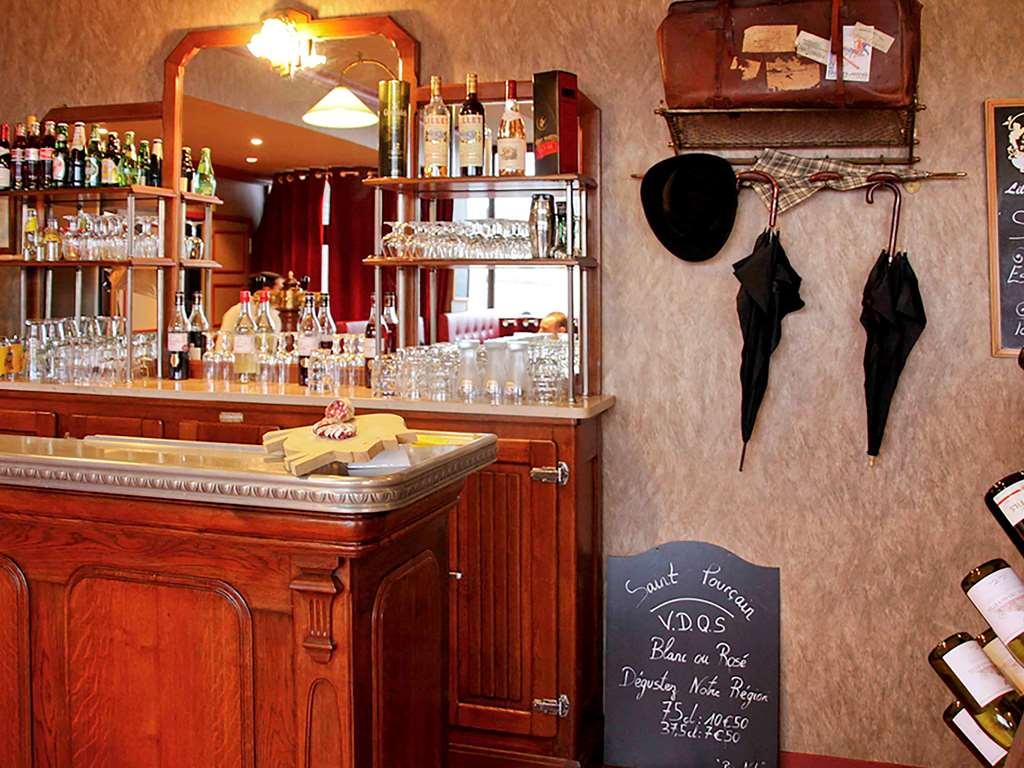 B&B Hotel Montlucon Centre レストラン 写真