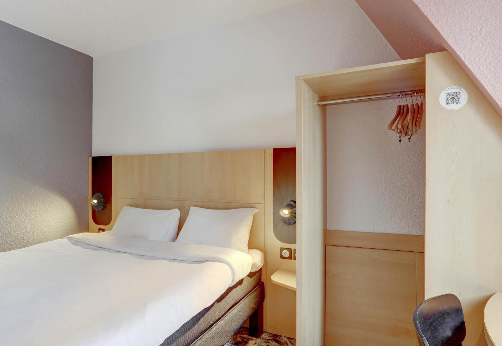 B&B Hotel Montlucon Centre エクステリア 写真
