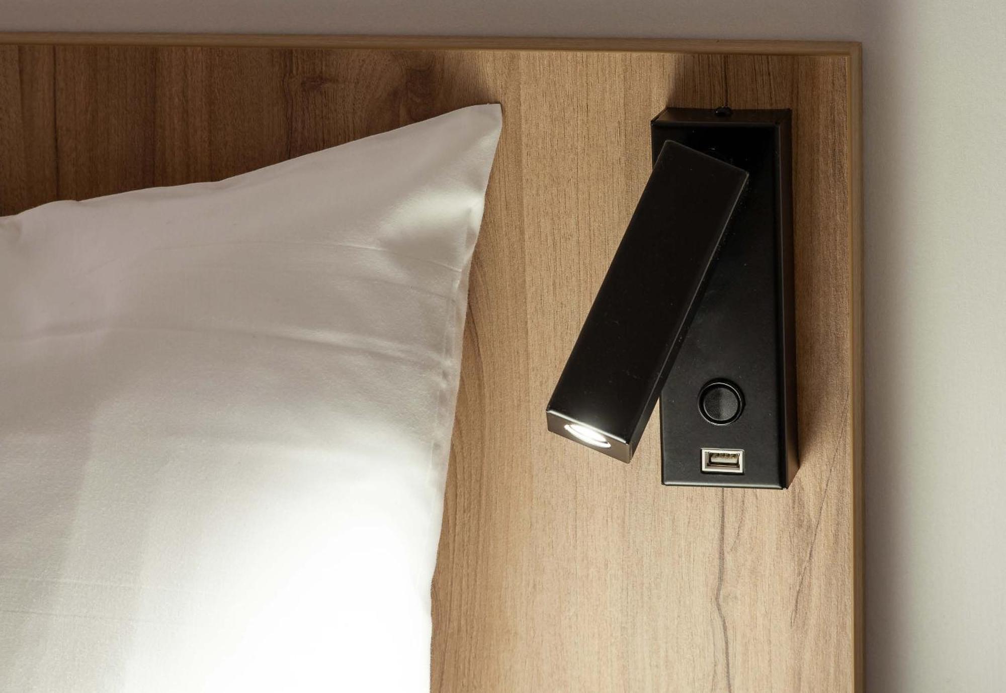 B&B Hotel Montlucon Centre エクステリア 写真