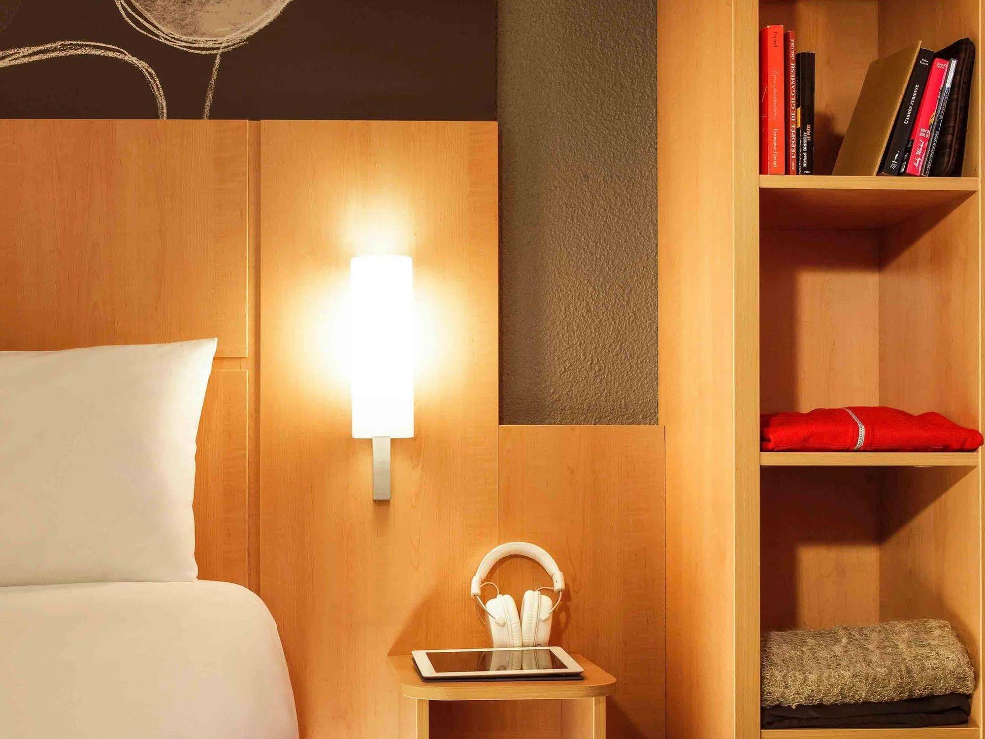 B&B Hotel Montlucon Centre エクステリア 写真